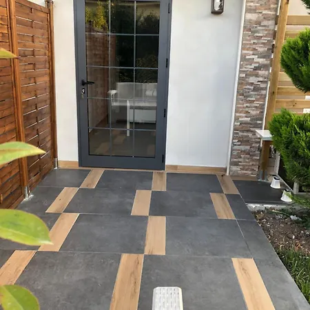 Almayer Scauri Mare Minturno