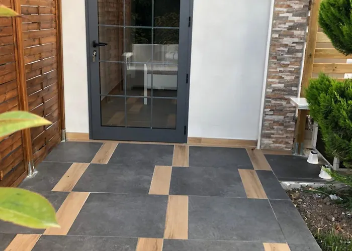 Almayer Scauri Mare Minturno