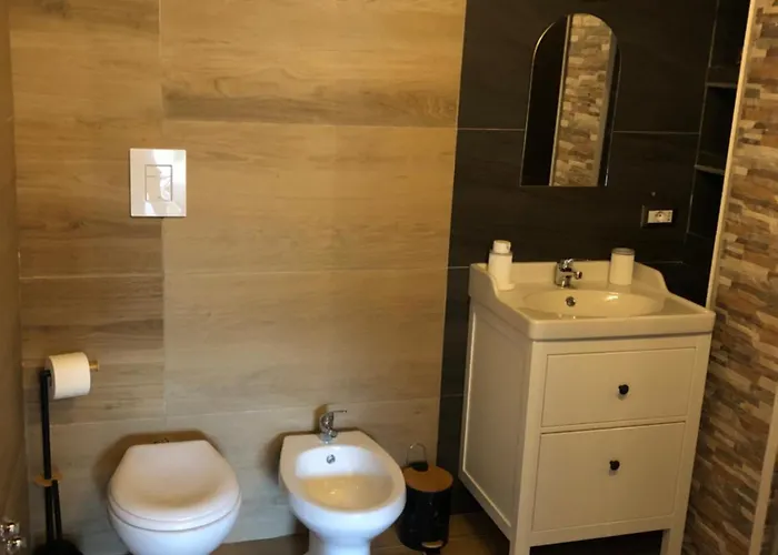 Almayer Scauri Mare Pensión Minturno